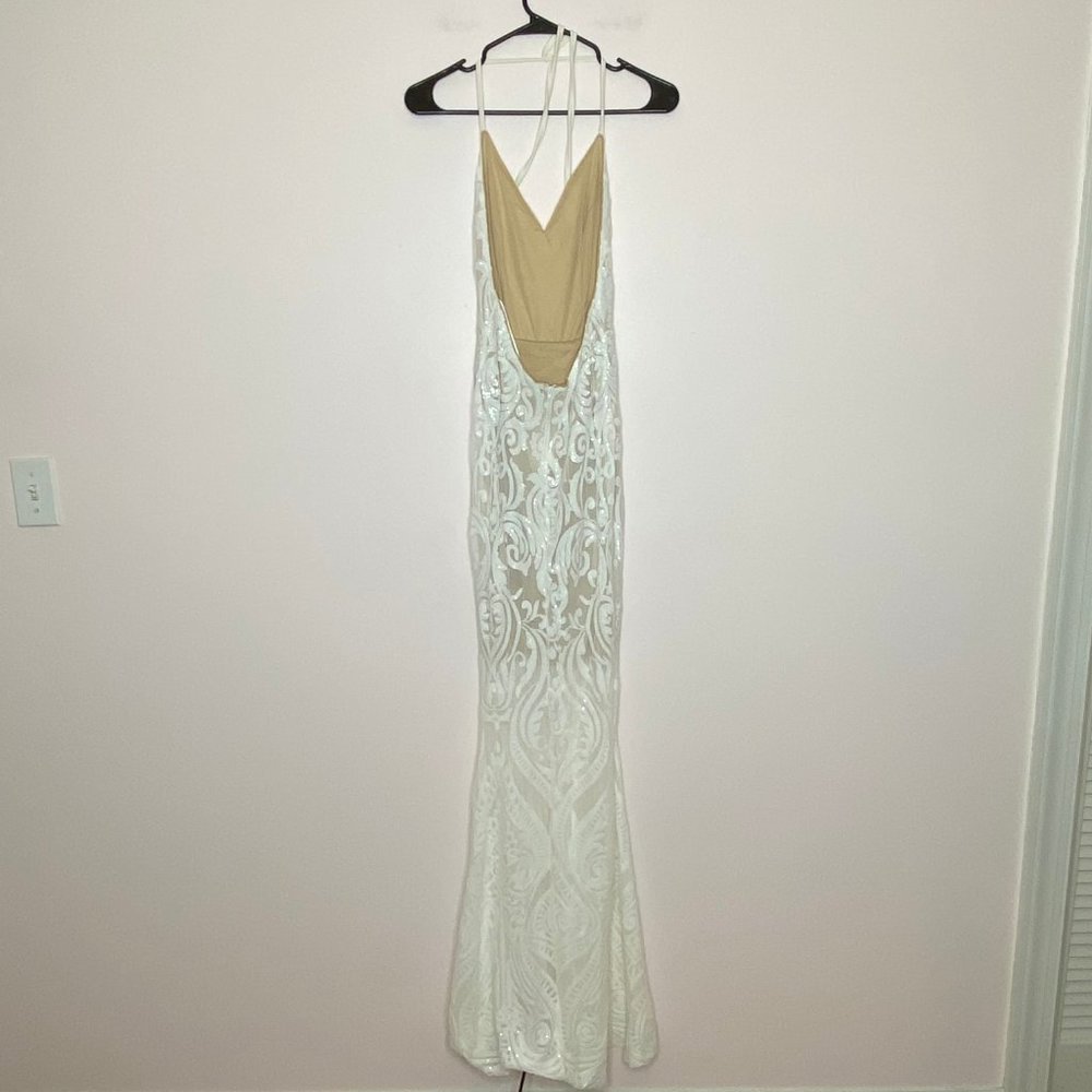 Windsor Meg Formal Sequin Halter Dress White Sz M - Picture 9 of 15